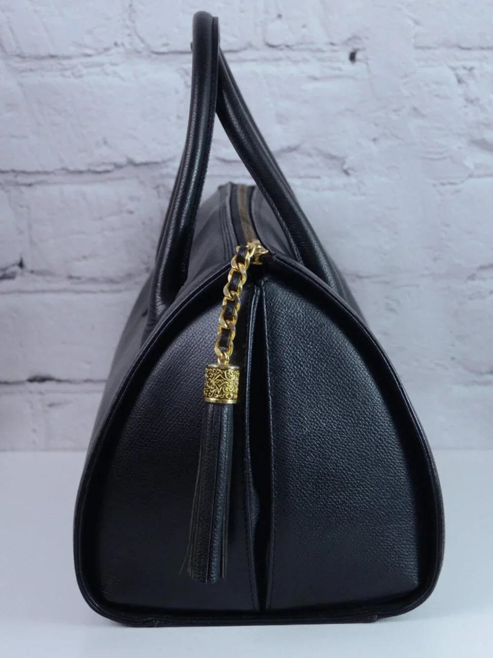 VALENTINO GARAVANI Classic VLogo Leather Boston Bag